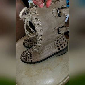 Women's size 6 Forever 21 spiked combat boot